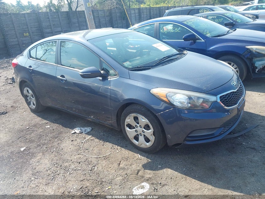 Vin: knafx4a60f5426330, lot: 46363238, kia forte lx 2015 img_1
