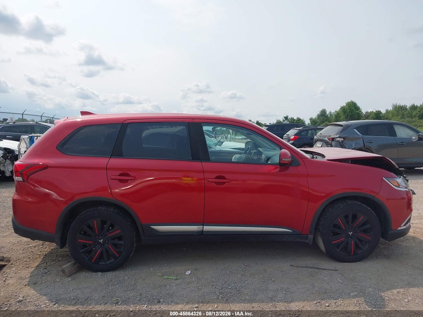 MITSUBISHI OUTLANDER 2018 VIN JA4AZ3A33JZ067865