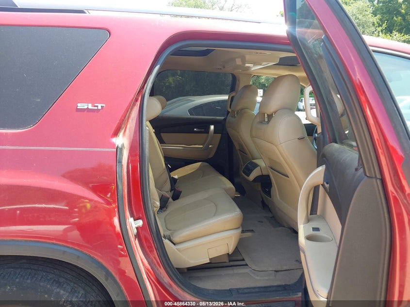 2012 GMC ACADIA auction photo 8