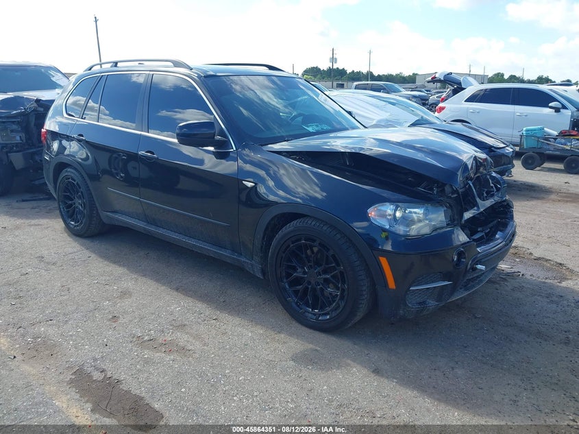 2013 BMW X5 xDrive35I/xDrive35I Premium/xDrive35I Sport Activity, Front, IAAI, VIN 5UXZV4C54D0B10077