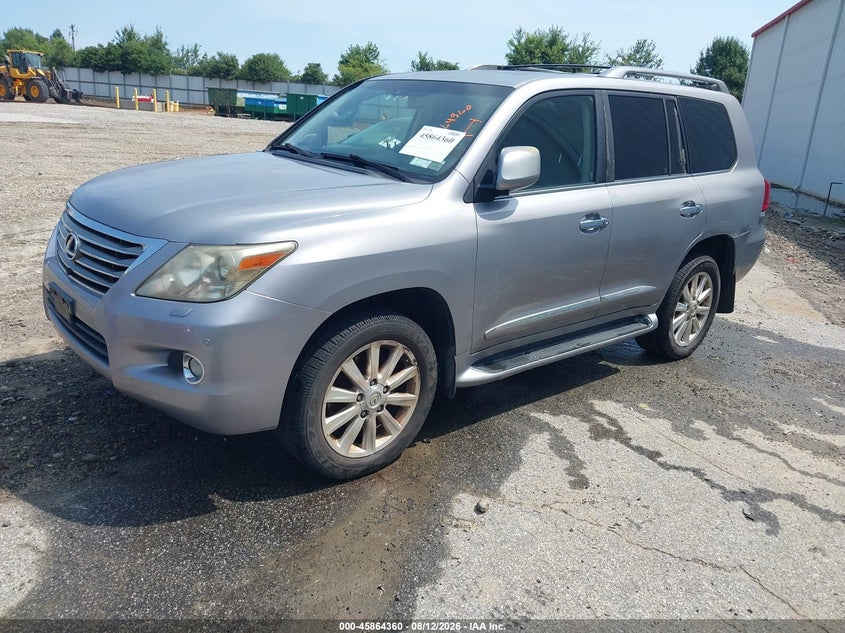 2008 LEXUS LX 570 auction photo 2