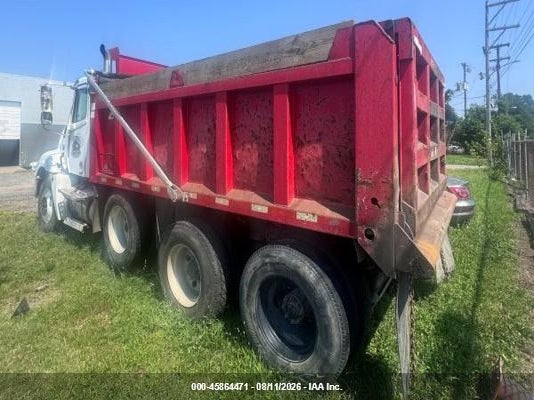 2006 FREIGHTLINER CONVENTIONAL auction photo 3