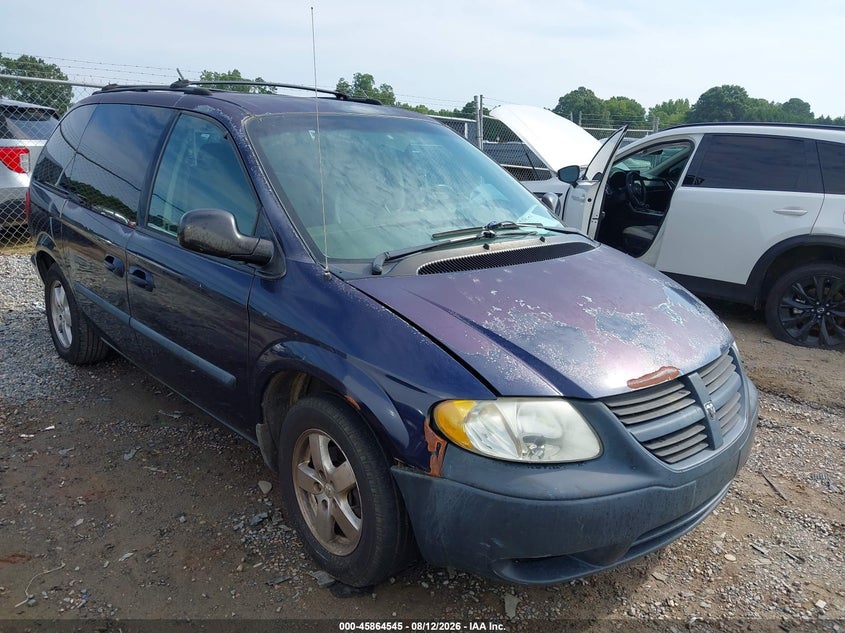 2005 DODGE CARAVAN — zdjęcie z aukcji