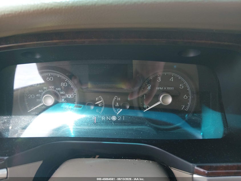 2007 LINCOLN TOWN CAR auction photo 7