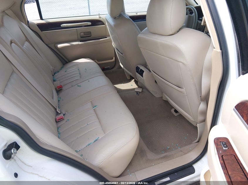 2007 LINCOLN TOWN CAR auction photo 8