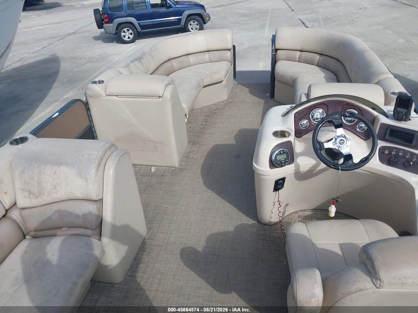 2017 MISTY HARBOR PONTOON auction photo 5