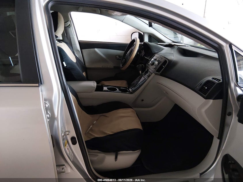 2009 TOYOTA VENZA auction photo 5