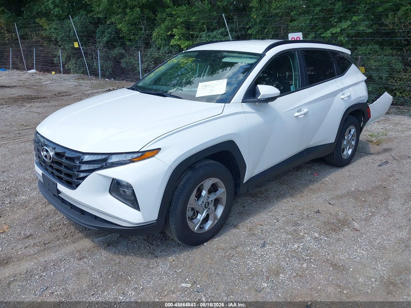 2024 Hyundai Tucson, Удар ззаду, IAAI, VIN 5NMJBCDE8RH391255 — фото 2