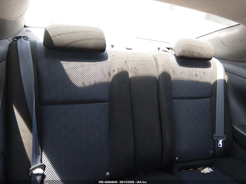 2005 TOYOTA CAMRY SOLARA auction photo 8