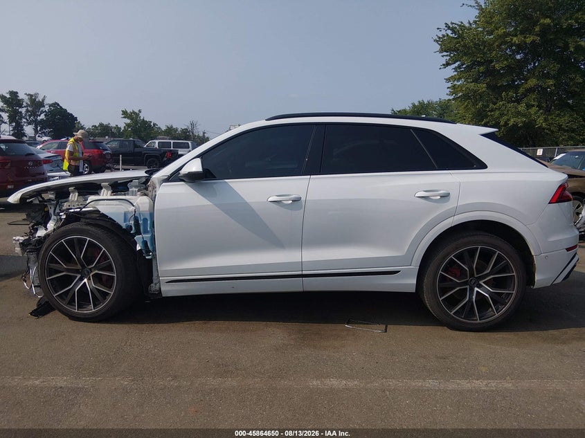 AUDI Q8 - zdjęcie 14