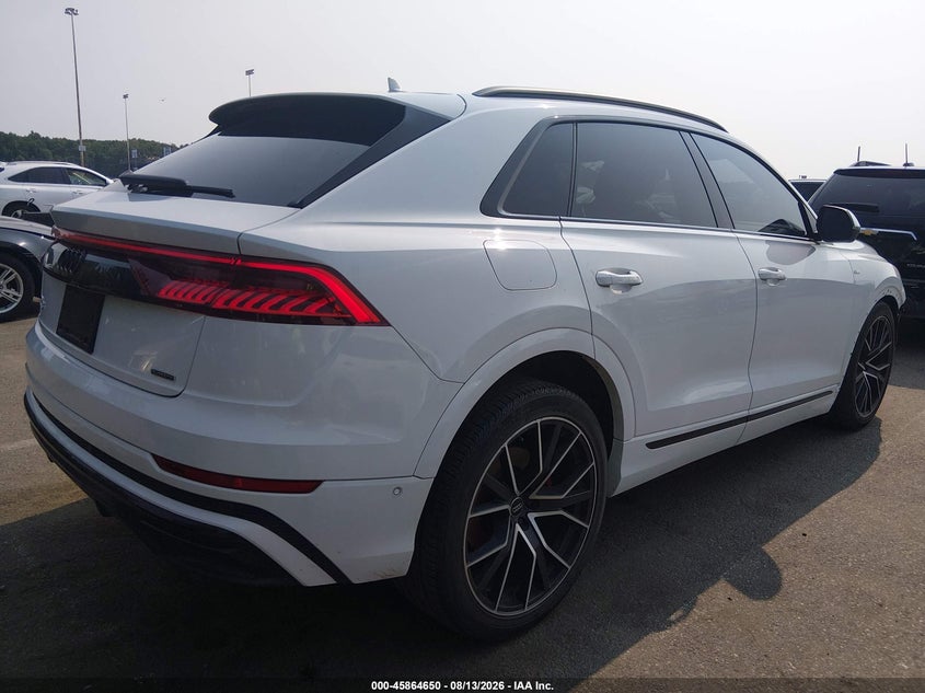 AUDI Q8 - zdjęcie 4