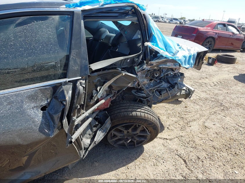2012 TOYOTA CAMRY auction photo 6
