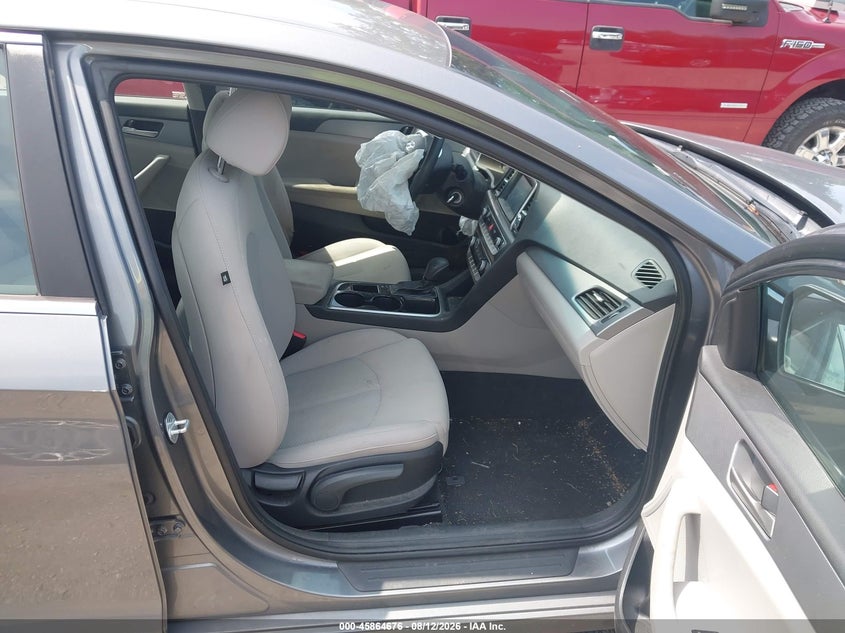2019 HYUNDAI SONATA auction photo 5
