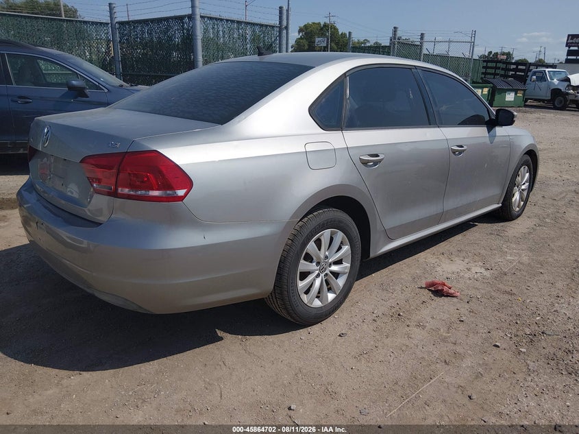 2014 VOLKSWAGEN PASSAT auction photo 4