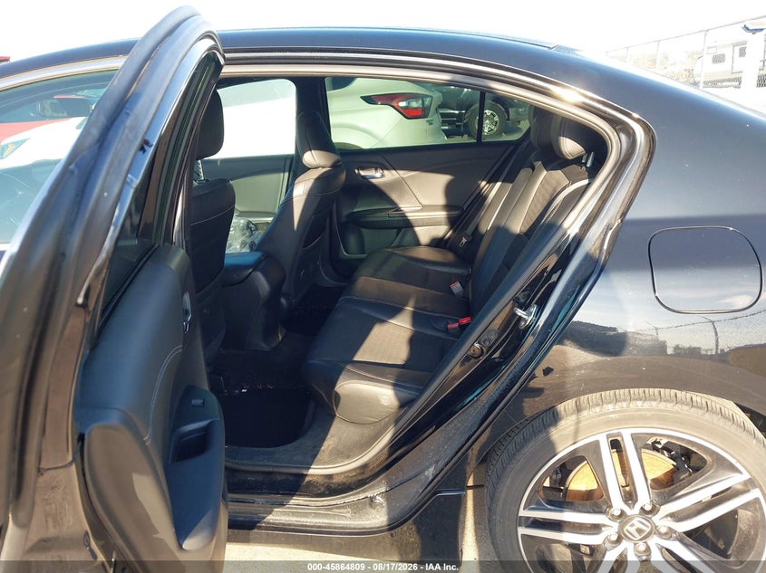 2017 HONDA ACCORD auction photo 8