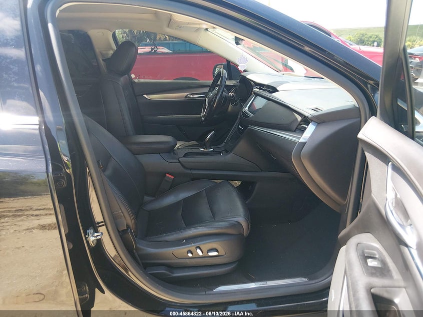 2019 CADILLAC XT5 auction photo 5