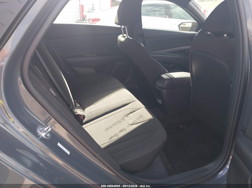 2026 HYUNDAI ELANTRA auction photo 8
