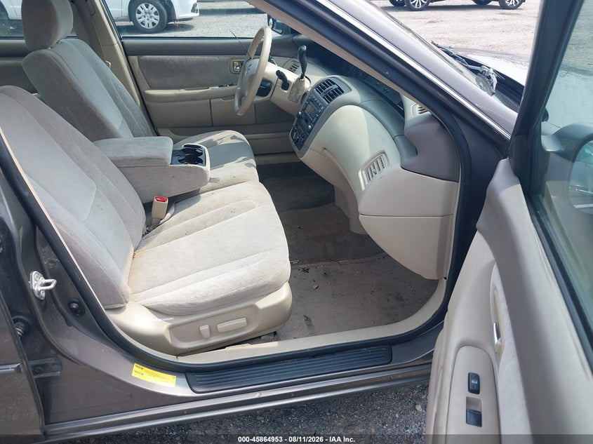 2003 TOYOTA AVALON — zdjęcie 5