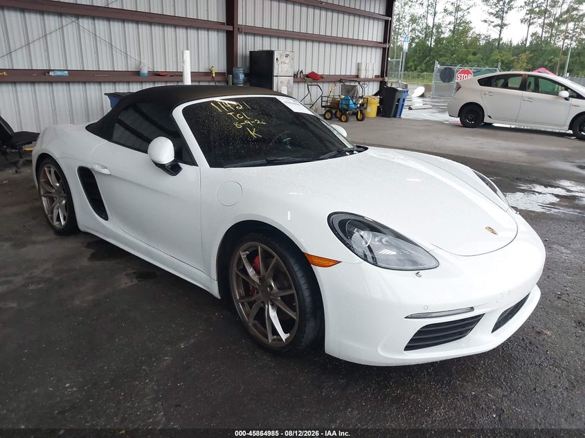 2017 PORSCHE 718 BOXSTER auction photo 1