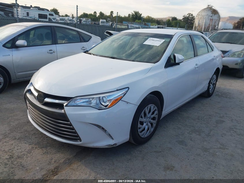 2016 TOYOTA CAMRY auction photo 2