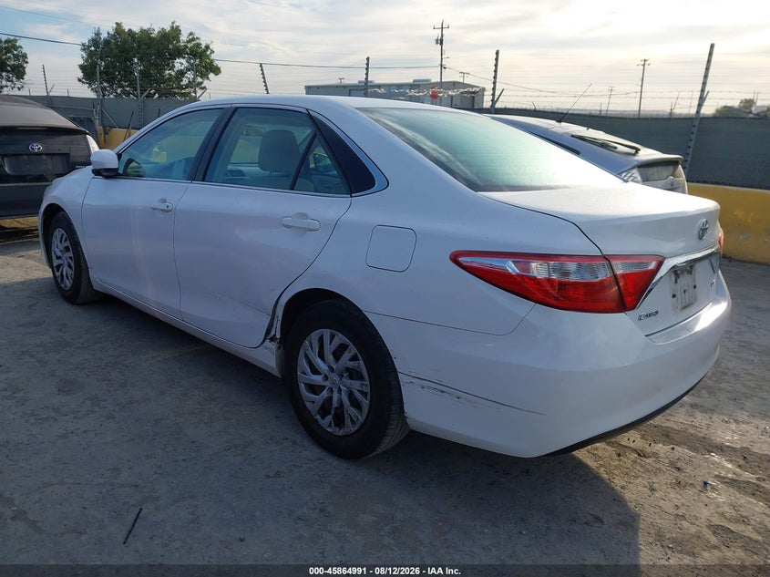 2016 TOYOTA CAMRY auction photo 3