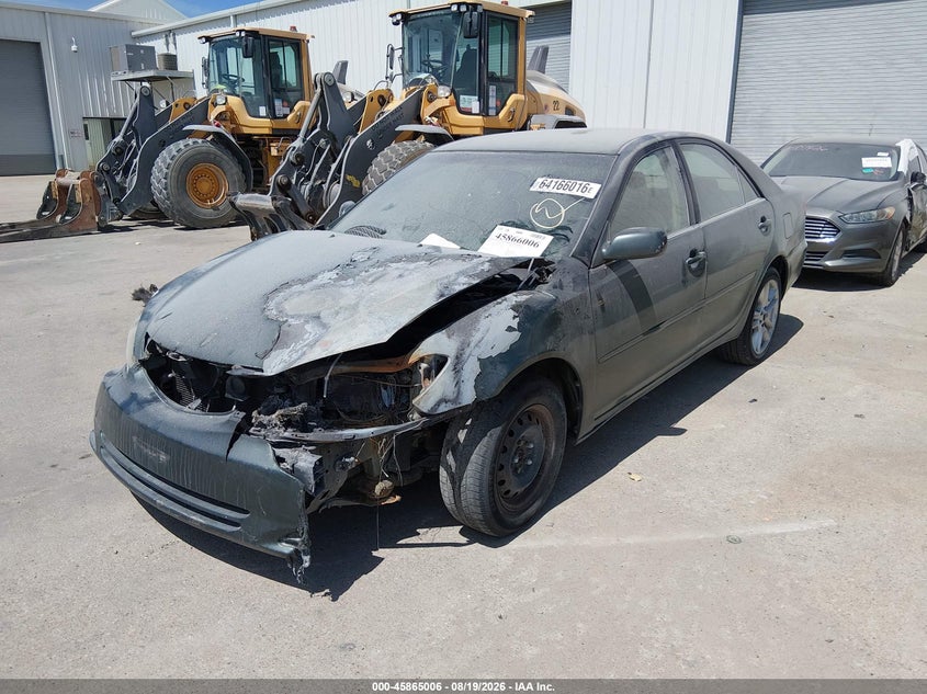 2004 Toyota Camry, Удар спереду, IAAI, VIN 4T1BE30K74U272620 — фото 2