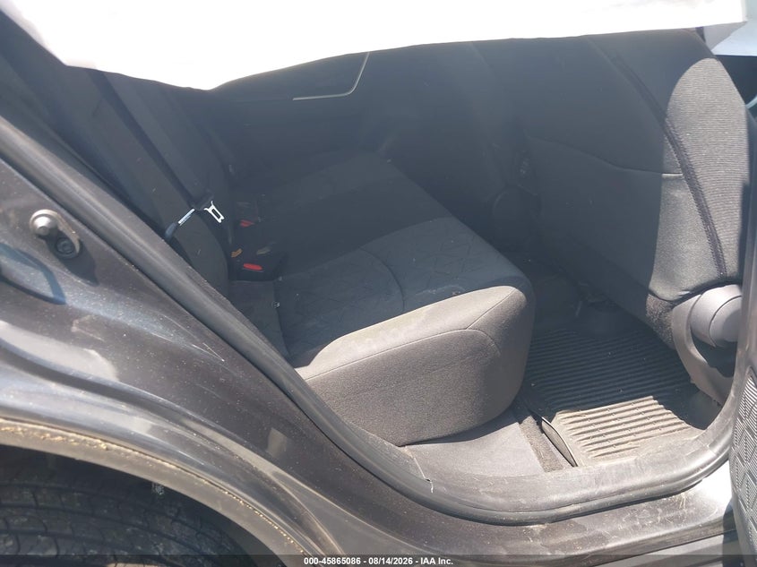 2022 TOYOTA RAV4 auction photo 8
