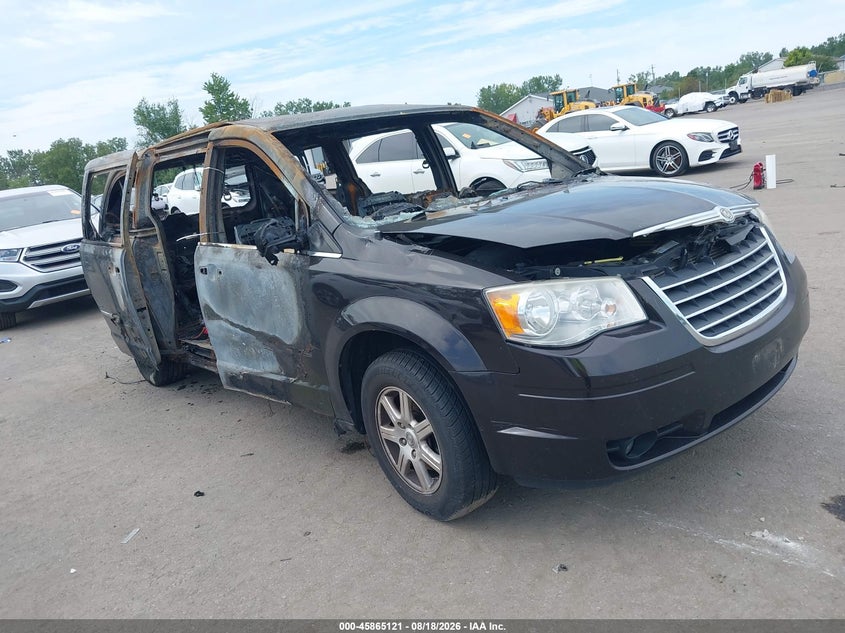 2010 CHRYSLER TOWN & COUNTRY auction photo 1