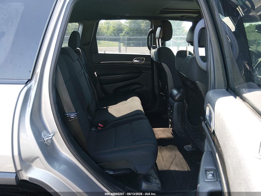 2017 JEEP GRAND CHEROKEE auction photo 8