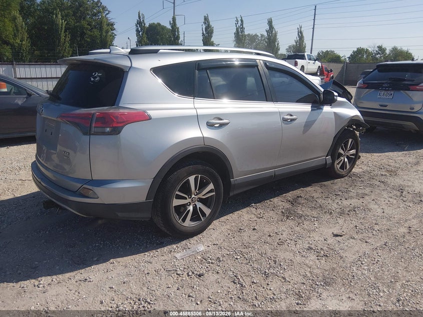 TOYOTA RAV4 - zdjęcie 4