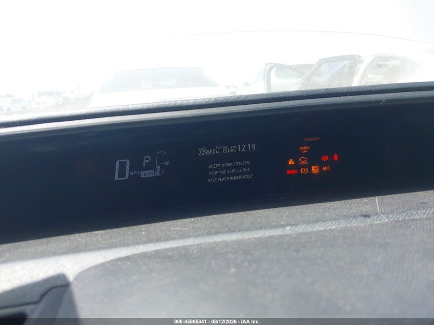 2015 TOYOTA PRIUS C auction photo 7