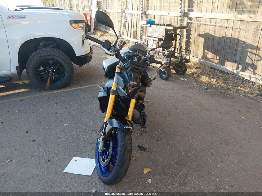 YAMAHA MT09 2025
