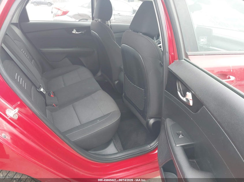 2019 KIA FORTE auction photo 8