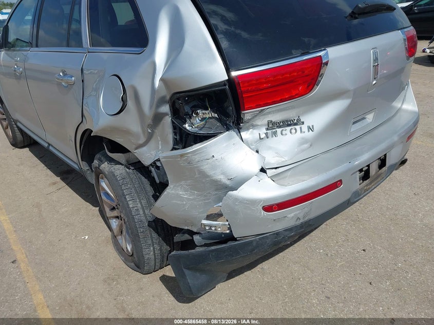 2013 LINCOLN MKX auction photo 6