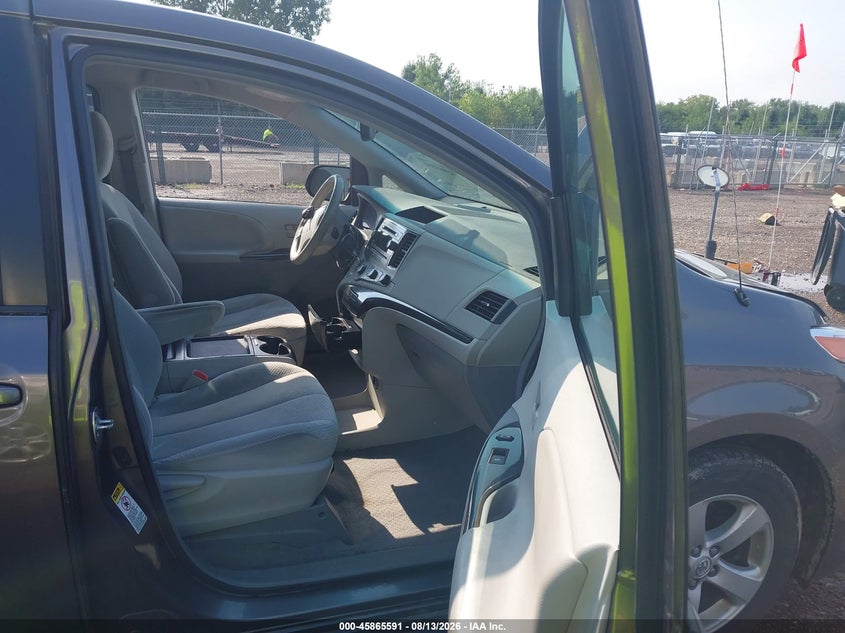 2011 TOYOTA SIENNA VAN 3.5L V-6 DOHC, VVT, 265HP
