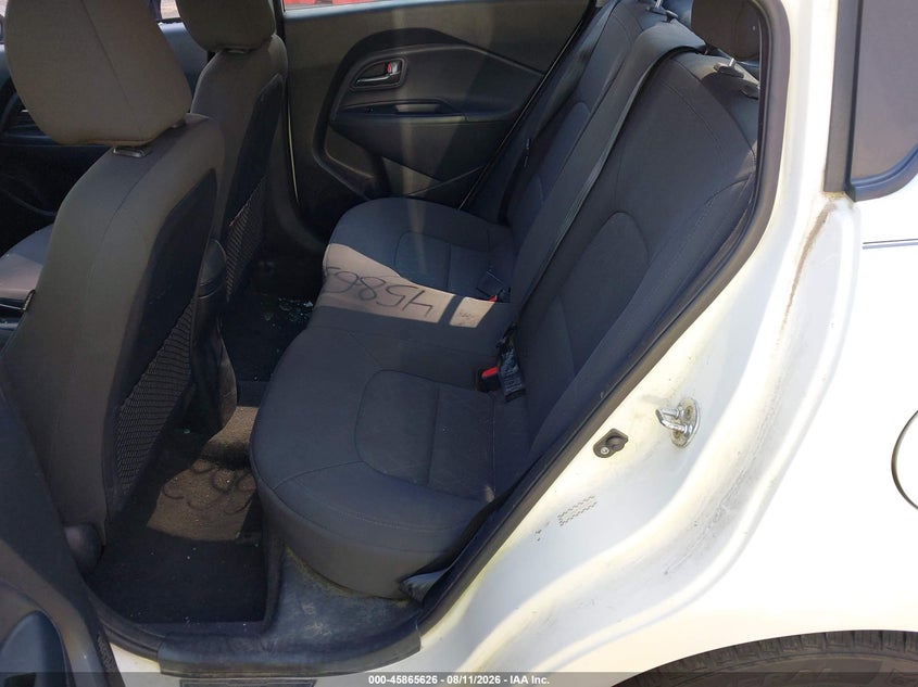 2016 KIA RIO auction photo 8