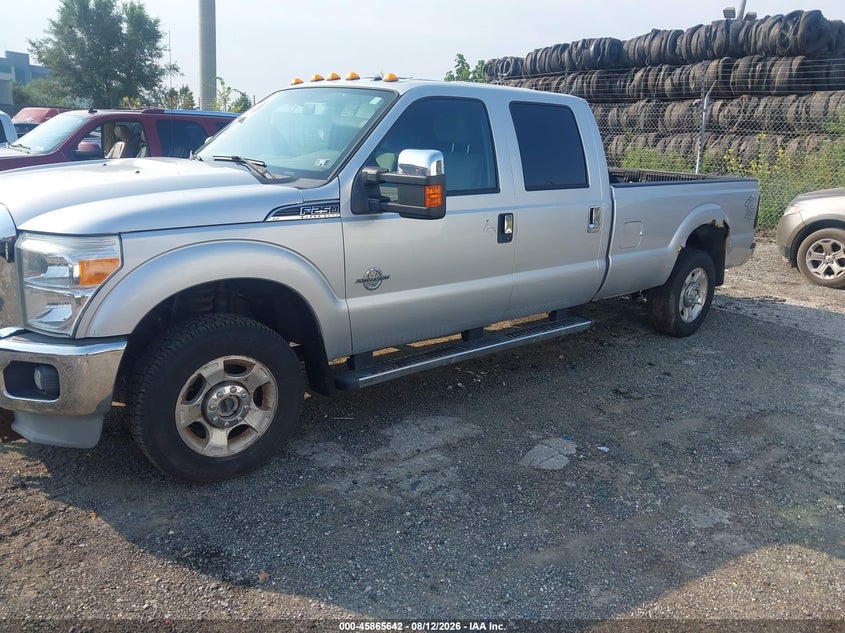 2011 FORD F-250 auction photo 2