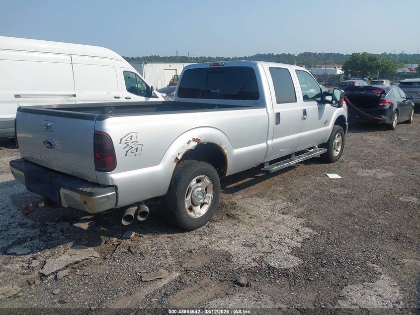 2011 FORD F-250 auction photo 4