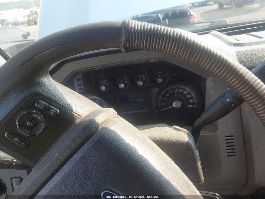 2011 FORD F-250 auction photo 7