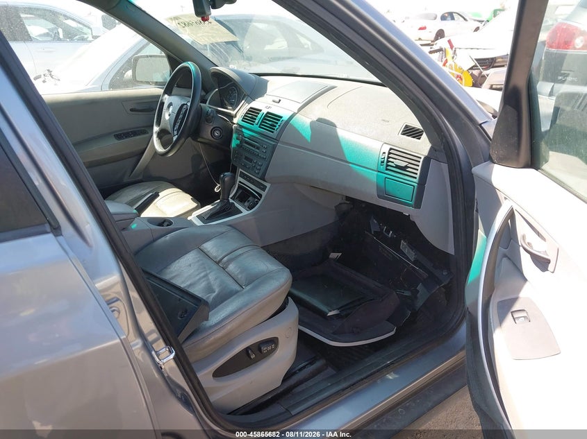 2004 BMW X3 auction photo 5