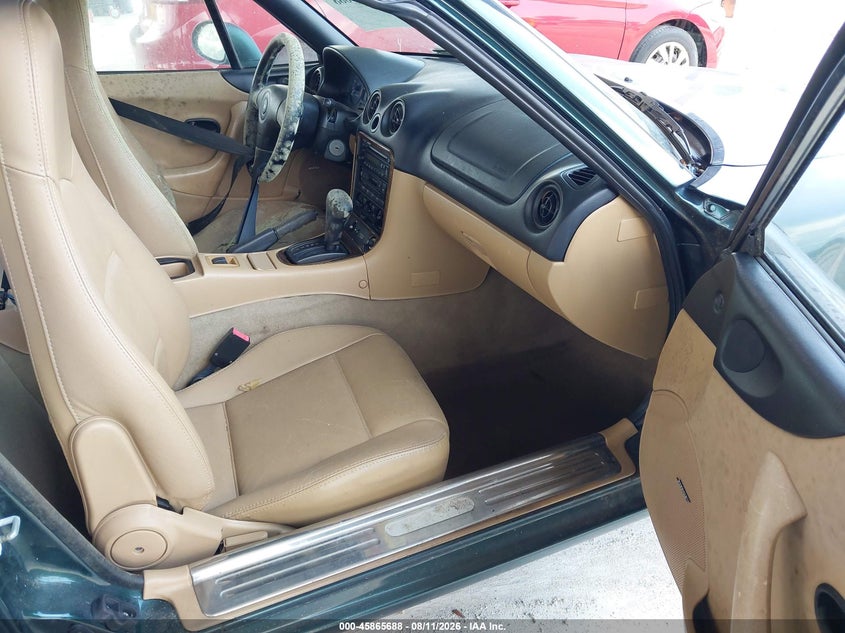 1999 MAZDA MX-5 MIATA auction photo 5