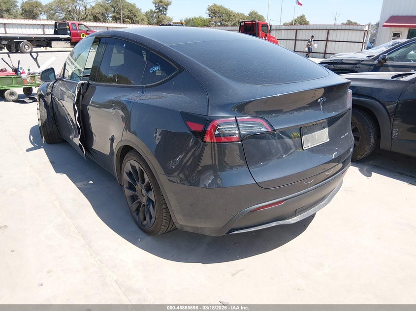 TESLA MODEL Y 2025 VIN 7SAYGAEE2SF295750