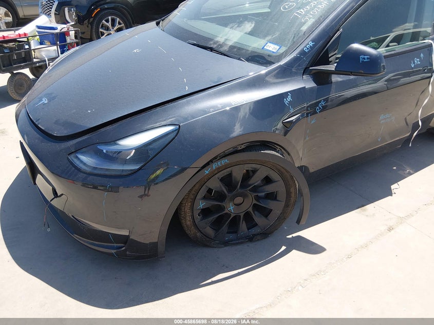 TESLA MODEL Y 2025 VIN 7SAYGAEE2SF295750