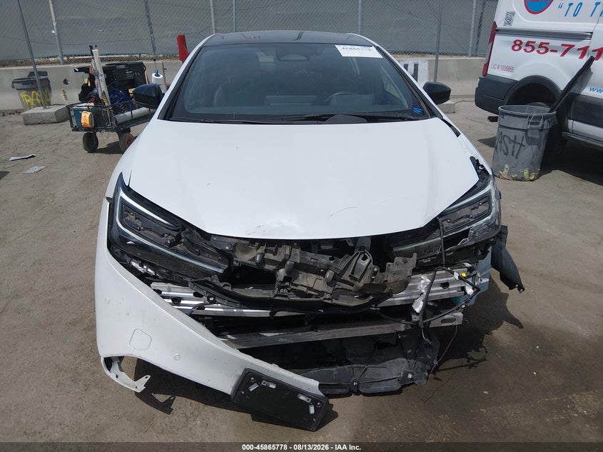 TOYOTA PRIUS - zdjęcie 13