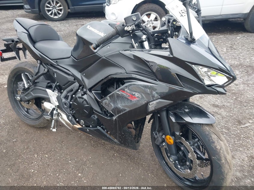 KAWASAKI EX650 2026