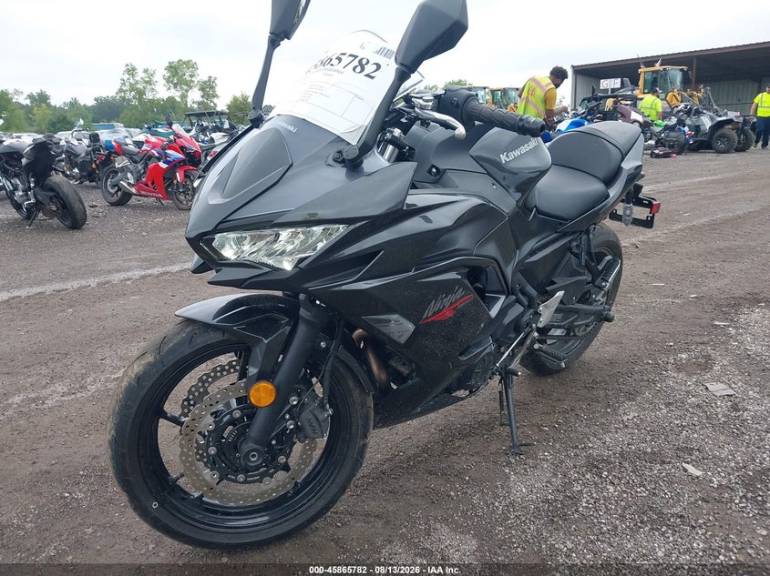 KAWASAKI EX650 2026