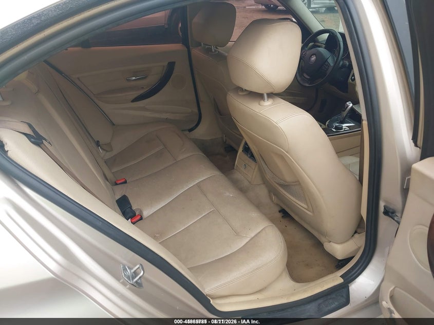 BMW 328I 2013 VIN WBA3A5G55DNP21302