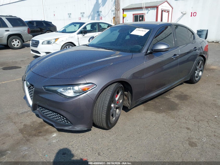 2018 Alfa Romeo Giulia, Левый зад, IAAI, VIN ZARFAEBN0J7566994 — фото 2