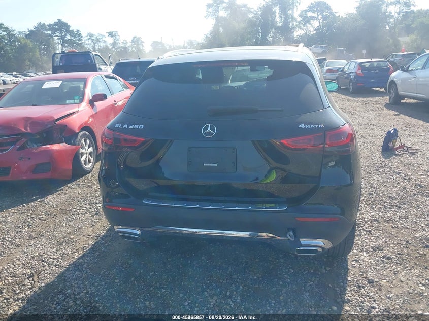 MERCEDES-BENZ GLA 250 - zdjęcie 15