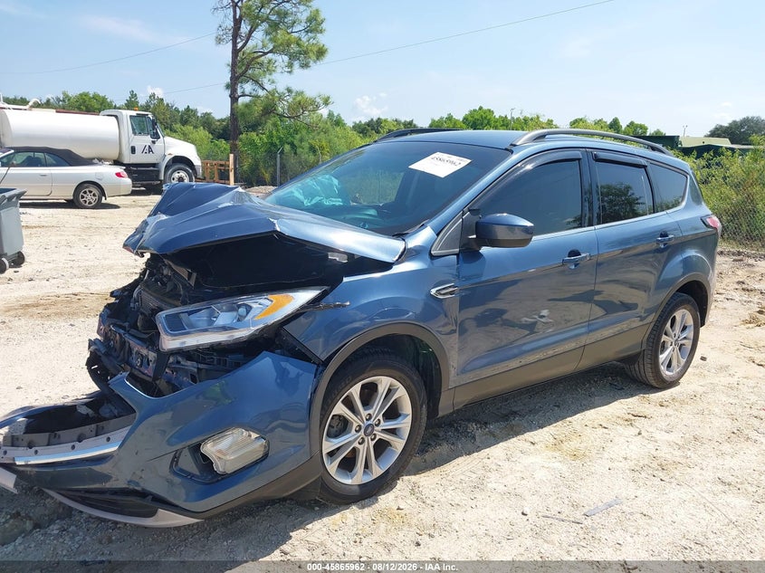 2018 FORD ESCAPE auction photo 2